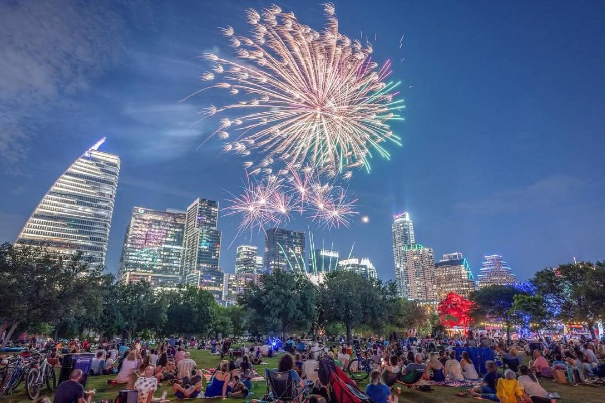 Fourth of July fireworks over downtown Austin, viewed from Auditorium Shores
