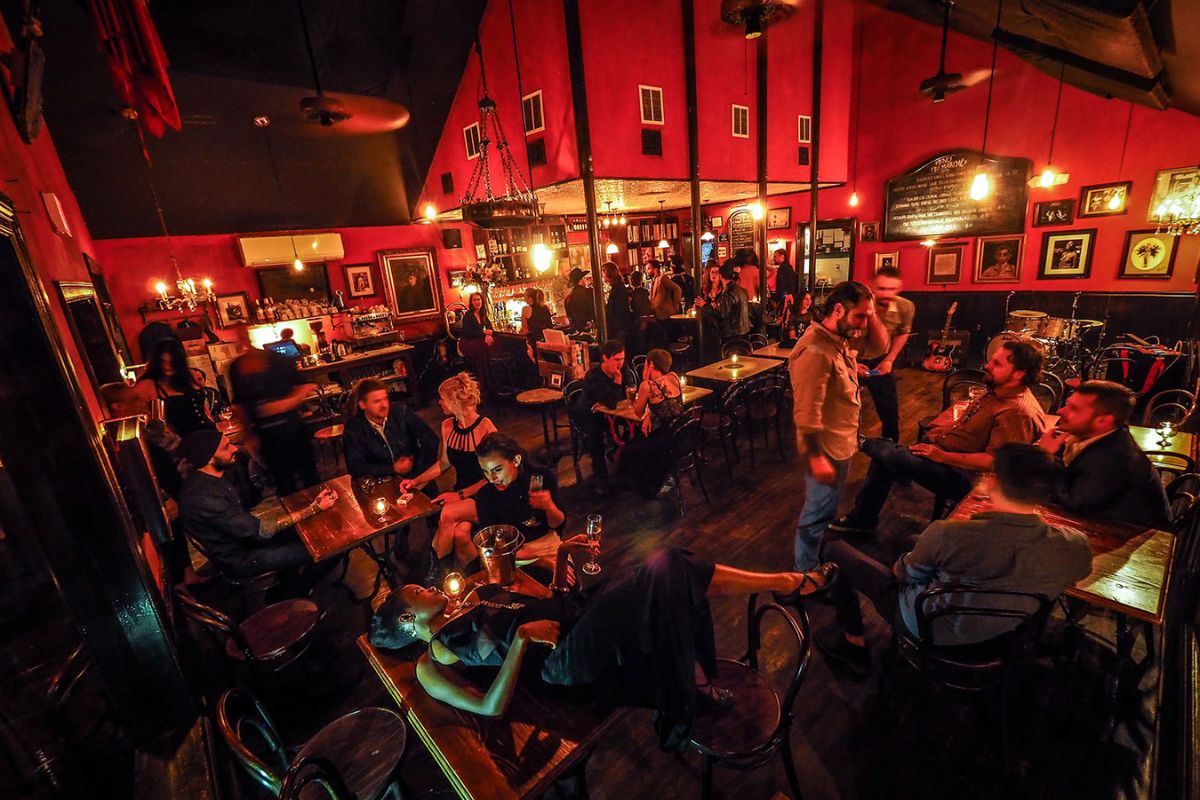 Date Night Austin at Justine's