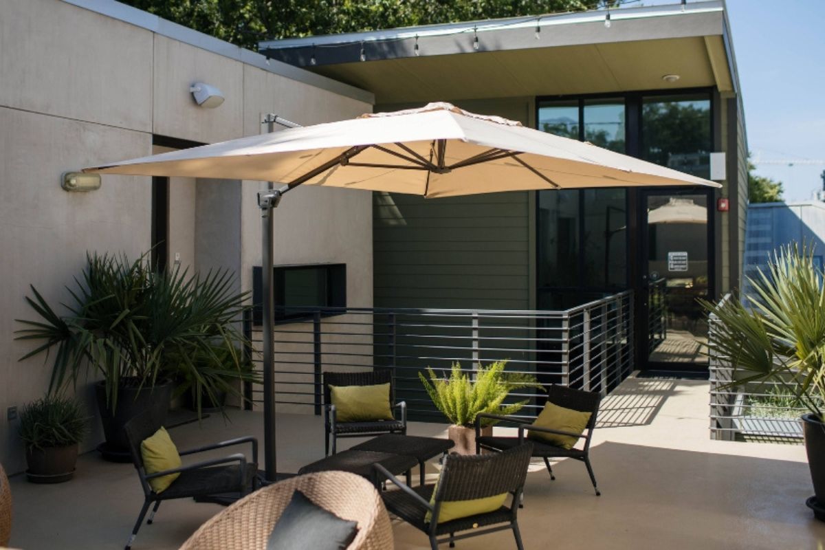 The private courtyard at the Heywood Hotel in Austin, Texas